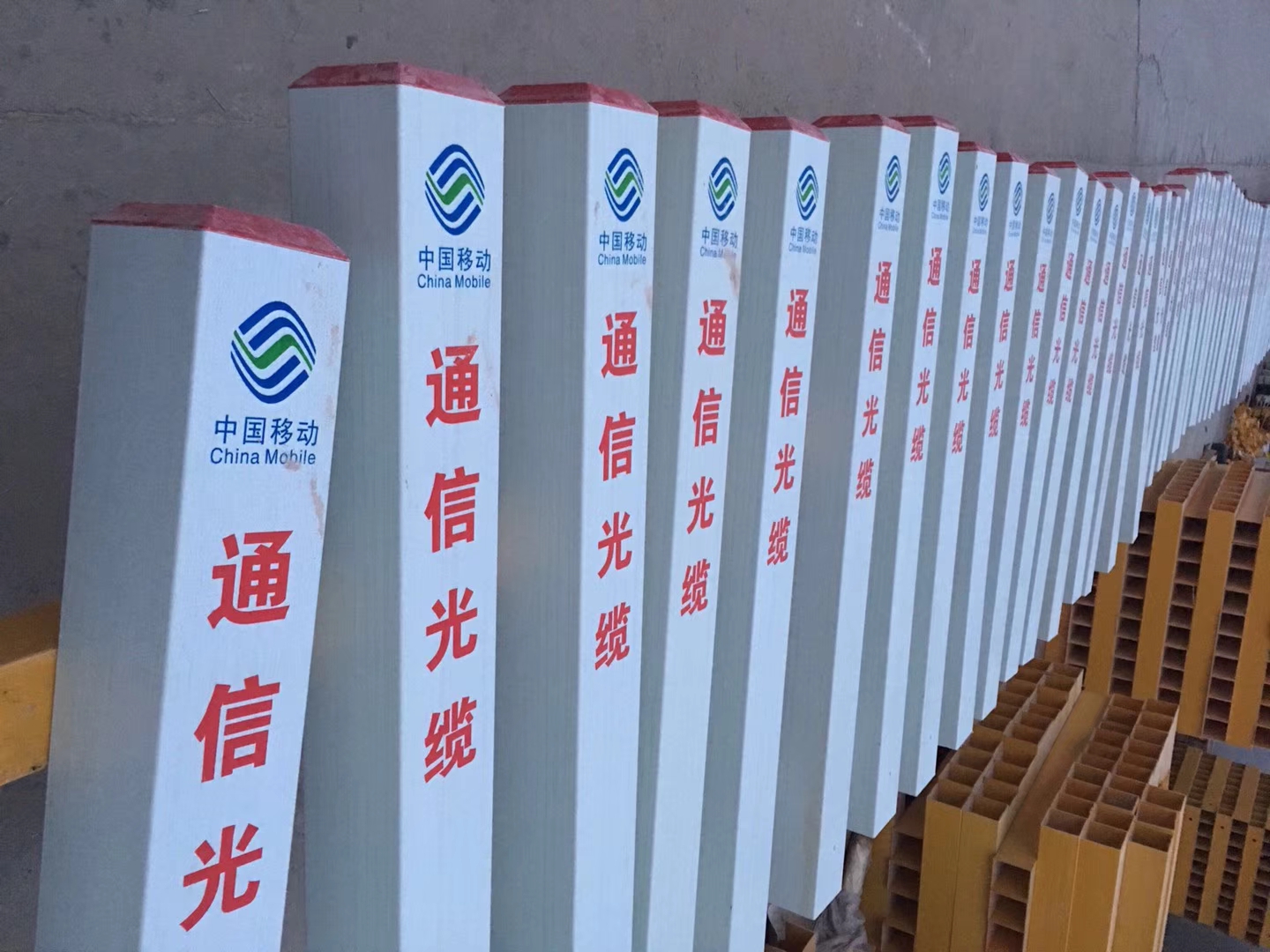 玻璃鋼標(biāo)志樁直銷